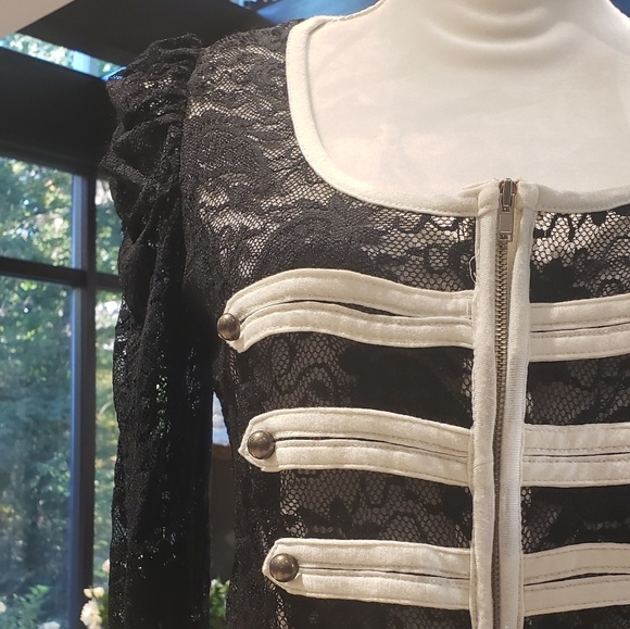 Vintage Lace Military Style top/jacket - Picture 4 of 4